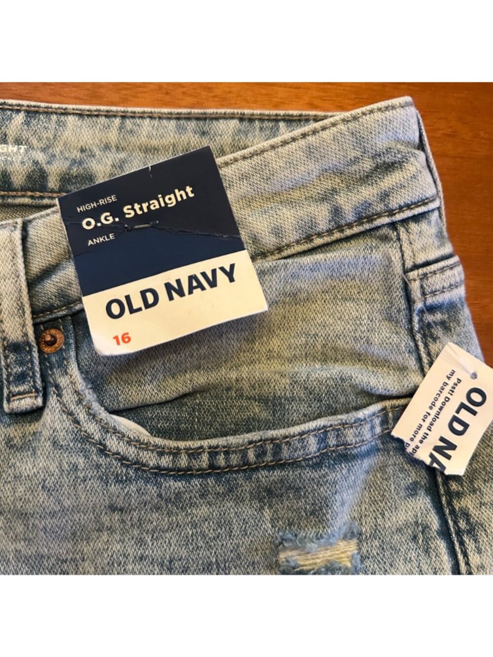 Old Navy High-Rise O.G. Straight Ankle Distressed Light Wash Jeans Size 16 - Picture 6 of 9
